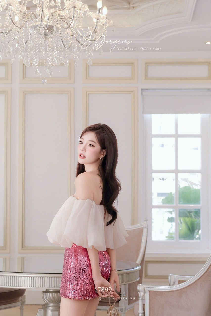 photo_6129847006860611183_y